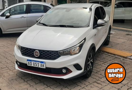 Autos - Fiat ARGO HGT 2019 Nafta 40000Km - En Venta