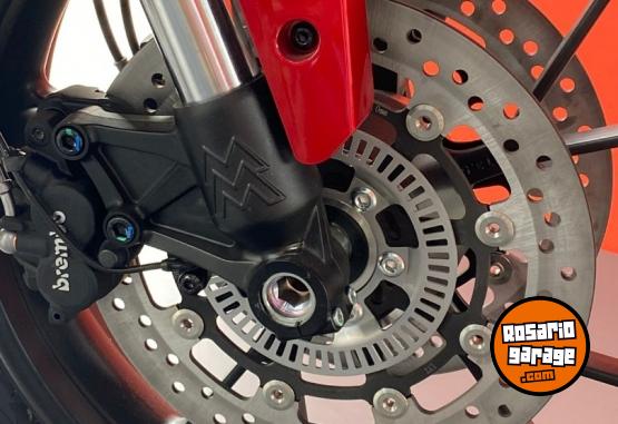 Motos - Otra marca Seiemmezzo STR 650 2025 Nafta 0Km - En Venta