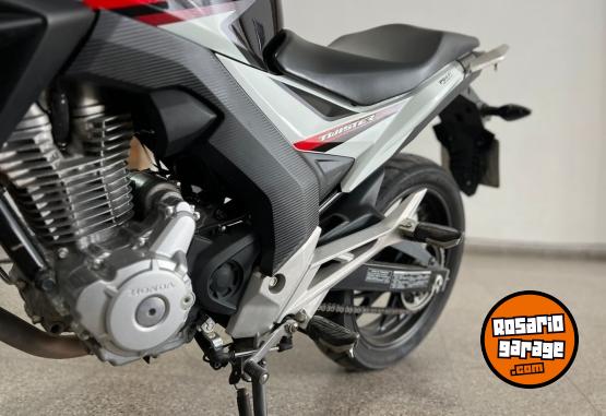 Motos - Honda CB 250 2018 Nafta 9100Km - En Venta