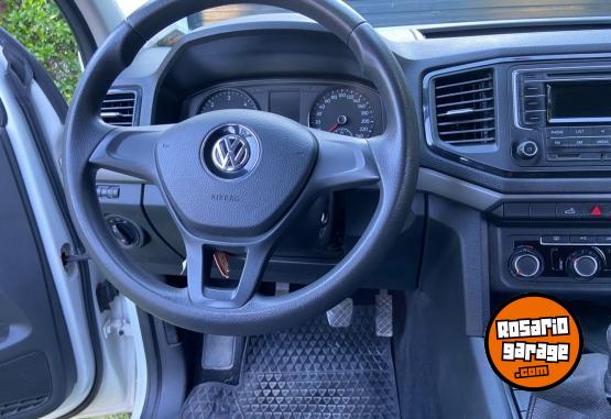 Camionetas - Volkswagen Amarok Starline 2017 Diesel 130000Km - En Venta