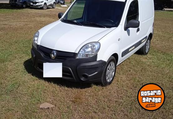 Utilitarios - Renault Kangoo 2014 Nafta 118000Km - En Venta