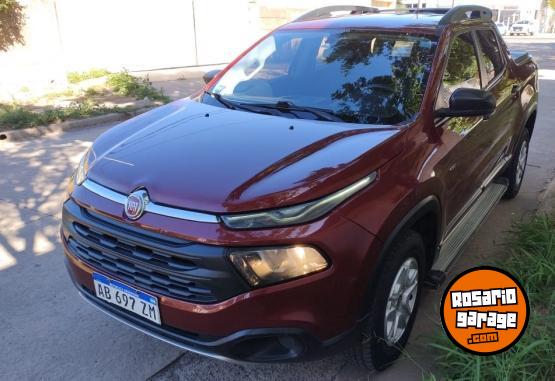 Camionetas - Fiat TORO FREEDOM 4X2 2017 Diesel 120000Km - En Venta