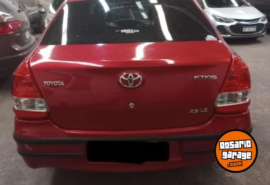 Autos - Toyota ETIOS 2015 Nafta 25000Km - En Venta