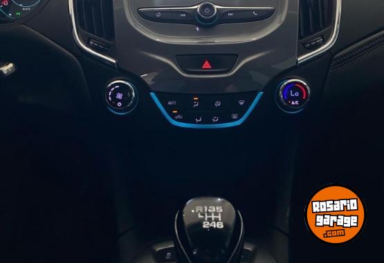 Autos - Chevrolet CRUZE LT 2017 Nafta 120000Km - En Venta