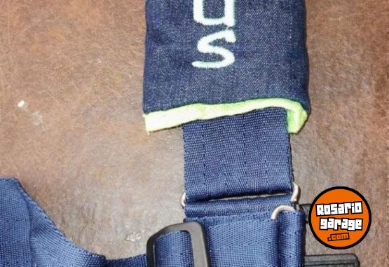 Artculos para beb - ARNES DE SEGURIDAD p/ AUTO - En Venta