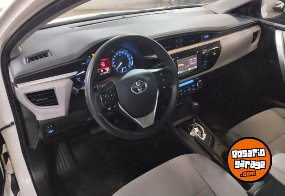 Autos - Toyota COROLLA XEI AT 2015 Nafta 130000Km - En Venta