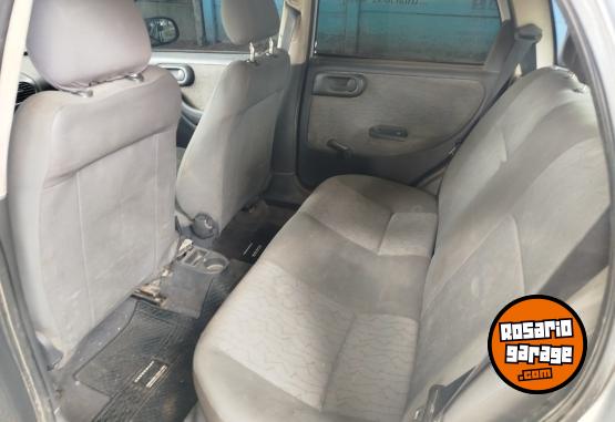 Autos - Volkswagen Corsa 2006 Nafta 256000Km - En Venta