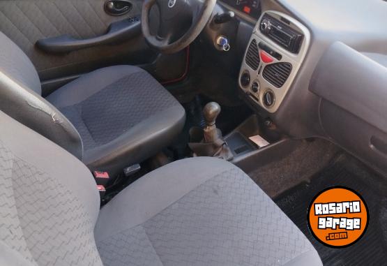 Autos - Fiat Palio 2004 GNC 200000Km - En Venta