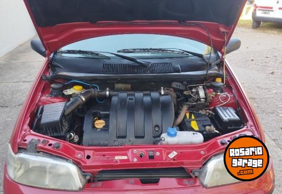 Autos - Fiat Palio 2004 GNC 200000Km - En Venta