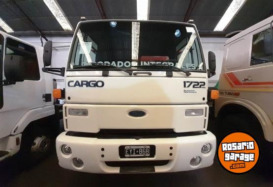 Camiones y Gras - FORD CARGO 1722 - CARROCERIA BARANDA VOLCABLE - AO 2005 - En Venta