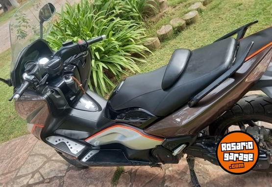 Motos - Yamaha TMAX 500 2009 Nafta 56000Km - En Venta