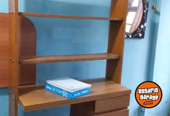Hogar - Vendo mueble de madera es para compu o poner libros - En Venta