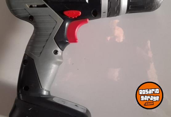 Herramientas - Atornillador/taladro inalámbrico Skil 14,4V - En Venta