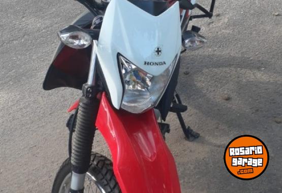 Motos - Honda XR 2019 Nafta 8000Km - En Venta