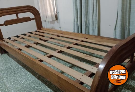 Hogar - Vendo cama 1 plaza de cedro usada - En Venta