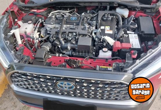 Camionetas - Toyota Corolla Cross  SEG 2022 Electrico / Hibrido 27900Km - En Venta