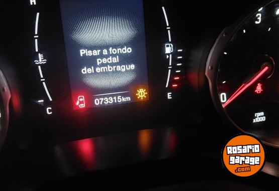 Camionetas - Fiat Toro 2017 Diesel 73315Km - En Venta