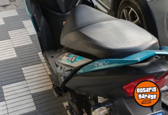 Motos - Yamaha Ray zr 2018 Nafta 30000Km - En Venta
