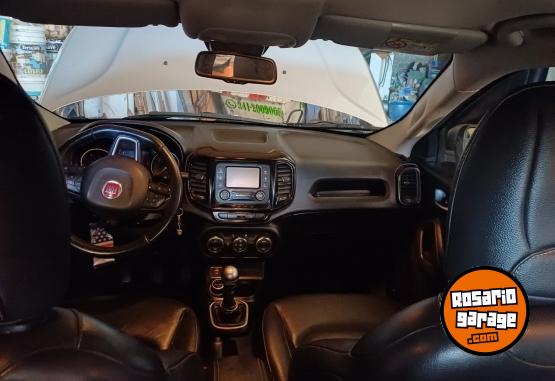 Camionetas - Fiat Fiat toro Vulcano 4 * 4 2017 Diesel 69000Km - En Venta
