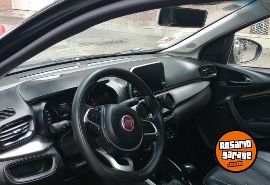 Autos - Fiat Cronos 1,3 drive 2019 GNC 111111Km - En Venta