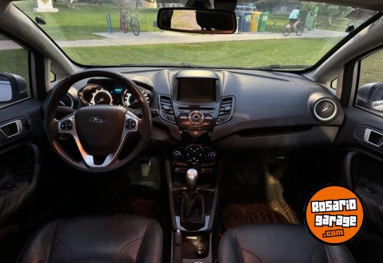 Autos - Ford Fiesta titanium 2014 GNC 115Km - En Venta