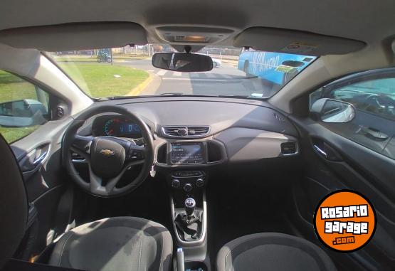 Autos - Chevrolet Prisma LTZ 2016 GNC 134000Km - En Venta