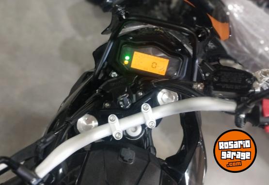 Motos - Benelli TRK 251 2021 Nafta 3000Km - En Venta
