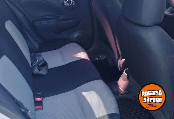 Autos - Nissan March Acenta 2014 Nafta 155000Km - En Venta