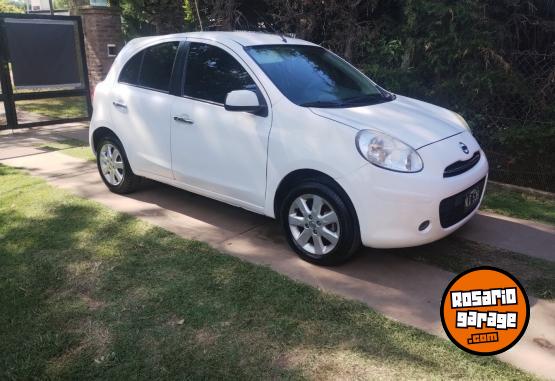 Autos - Nissan March Acenta 2014 Nafta 188000Km - En Venta