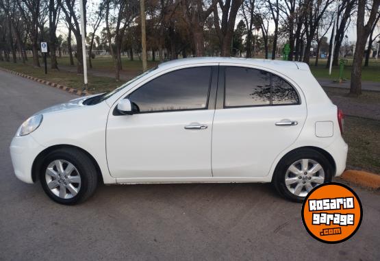 Autos - Nissan March Acenta 2014 Nafta 188000Km - En Venta