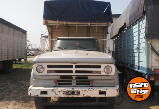 Camiones y Gras - Dodge DP800 - En Venta