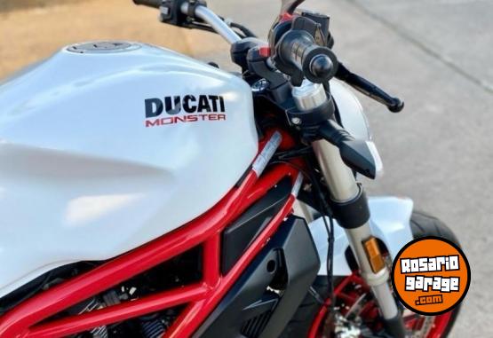 Motos - Ducati Monster 797 2017 Nafta 14000Km - En Venta