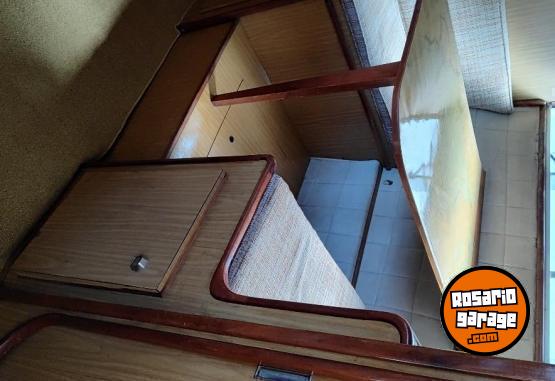 Embarcaciones - Crucero Panther 8,10 m eslora, manga 2,74m, motor diesel Perkins y lnea de eje. - En Venta