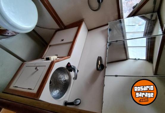 Embarcaciones - Crucero Panther 8,10 m eslora, manga 2,74m, motor diesel Perkins y lnea de eje. - En Venta