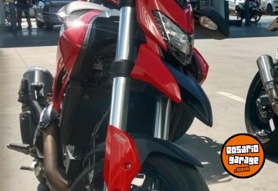 Motos - Ducati Hyperstrada 821 2015 Nafta 23000Km - En Venta