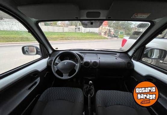 Utilitarios - Renault Kangoo 2017 GNC  - En Venta