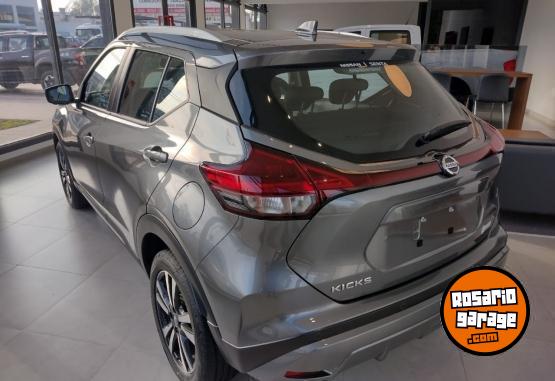 Autos - Nissan KICKS PLAY SENSE MT 2025 Nafta 0Km - En Venta