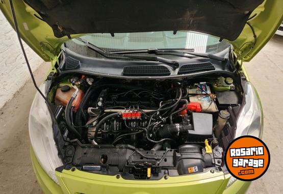 Autos - Ford Fiesta Titanium 2013 GNC 128480Km - En Venta