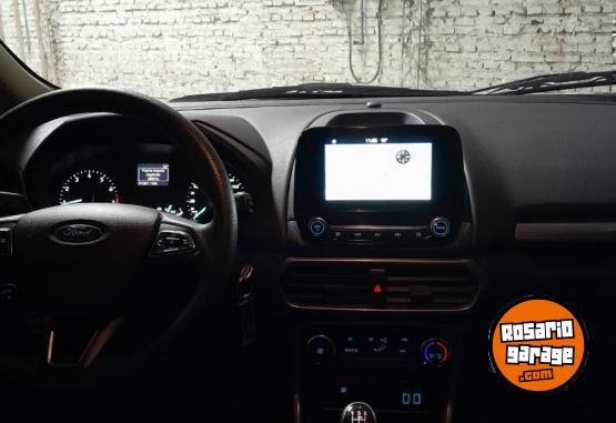 Autos - Ford ECOSPORT 2017 Nafta 90000Km - En Venta