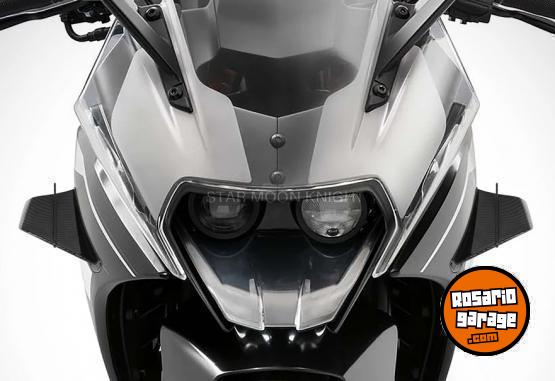 Accesorios para Motos - Alerón aerodinamico universal para moto - En Venta