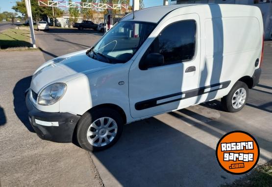 Utilitarios - Renault Kangoo 2013 GNC 154000Km - En Venta