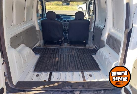 Utilitarios - Renault Kangoo 2013 GNC 154000Km - En Venta