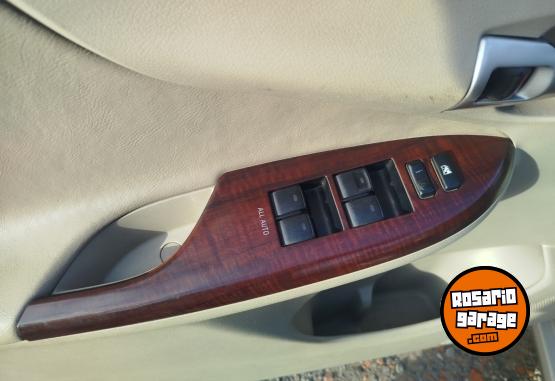 Autos - Toyota Corolla SEG 2012 Nafta 290000Km - En Venta