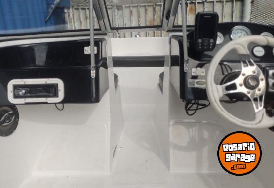 Embarcaciones - Vendo lancha Arco Iris Fishing 490 motor mercury 90 - En Venta