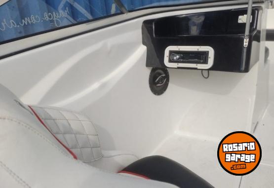 Embarcaciones - Vendo lancha Arco Iris Fishing 490 motor mercury 90 - En Venta