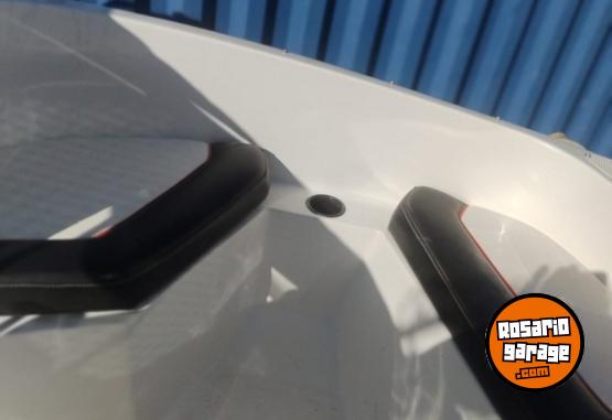 Embarcaciones - Vendo lancha Arco Iris Fishing 490 motor mercury 90 - En Venta