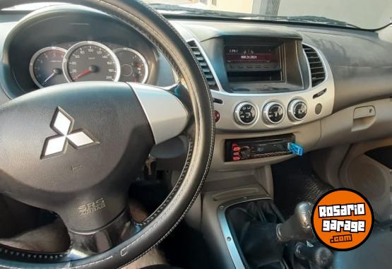 Camionetas - Mitsubishi L200 2012 Diesel 175200Km - En Venta
