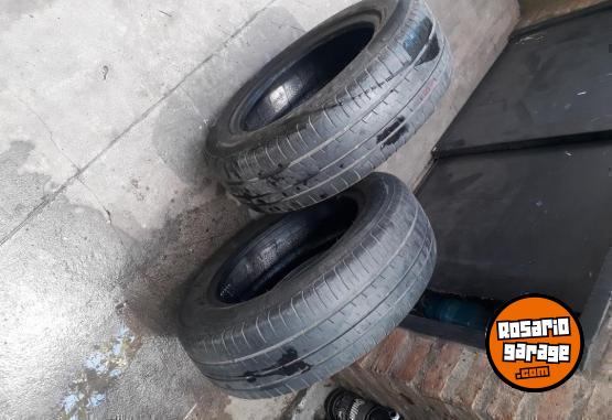 Accesorios para Autos - Vendo 1 cubiertas buena - En Venta