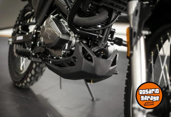 Motos - Corven TRIAX 250 ADVENTURE 2025 Nafta 0Km - En Venta