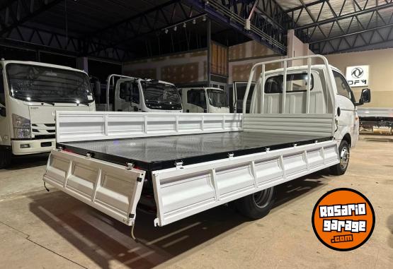 Camiones y Gr�as - KAMA X1 CABINA SIMPLE DIESEL con CAJA DE CARGA 0Km My2026 Para 3 Ton. DISPONIBLES! Financia Bco. Santander. Ac�rcate a ORIO HNOS, SAN GENARO, concesionario oficial DFM, JMC, ISUZU, KAMA Camiones - En Venta
